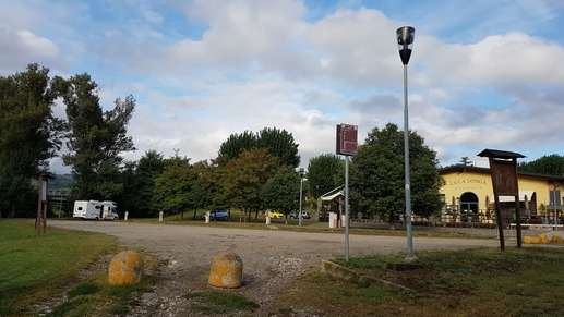 Added a photo to a location