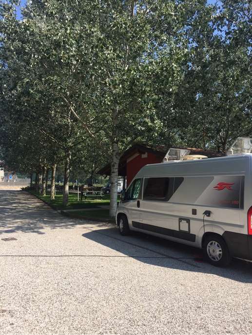 Added a photo to a location