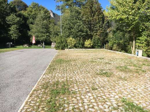 Added a photo to a location
