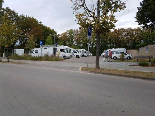 Einem Ort wurde ein Foto hinzugefügt