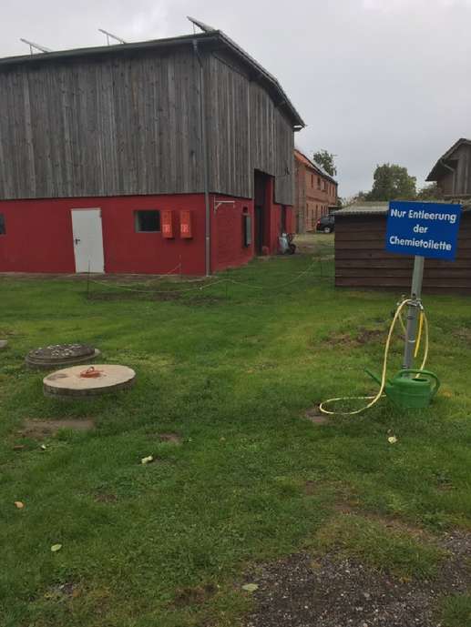 Einem Ort wurde ein Foto hinzugefügt