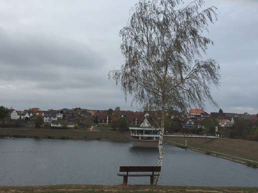 Einem Ort wurde ein Foto hinzugefügt