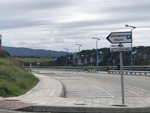 Einem Ort wurde ein Foto hinzugefügt