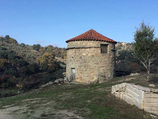 Added a photo to a location