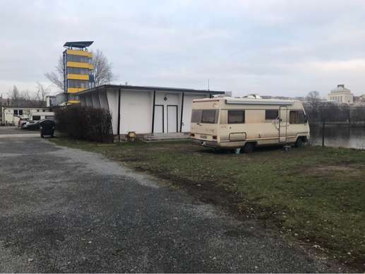 Added a photo to a location