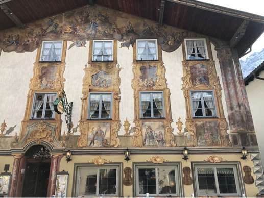 Einem Ort wurde ein Foto hinzugefügt