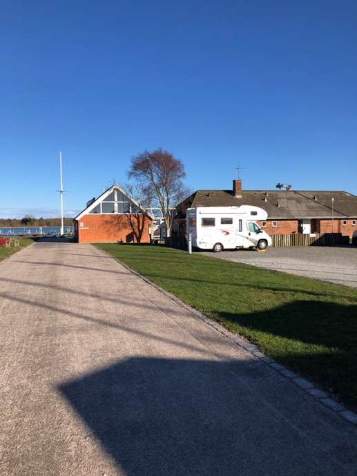 Een foto toegevoegd aan een locatie