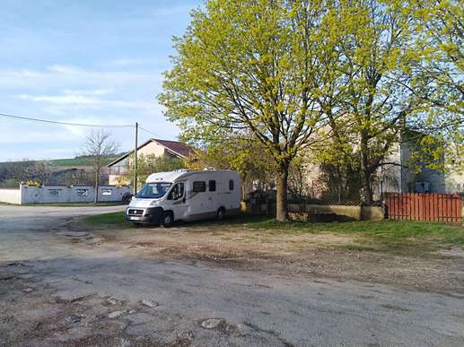 Added a photo to a location