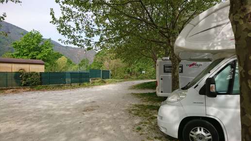 Een foto toegevoegd aan een locatie