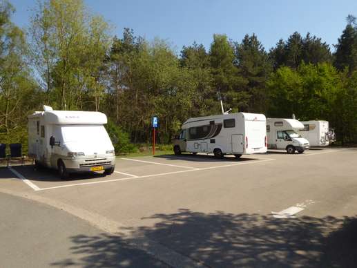 Einem Ort wurde ein Foto hinzugefügt