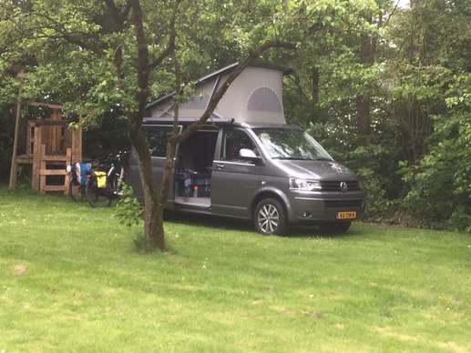 Einem Ort wurde ein Foto hinzugefügt
