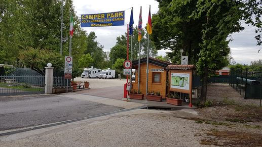 Einem Ort wurde ein Foto hinzugefügt