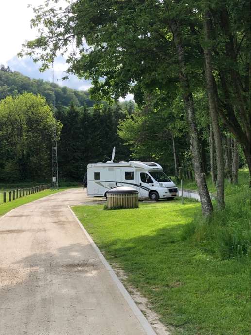 Ajout d'une photo à un emplacement