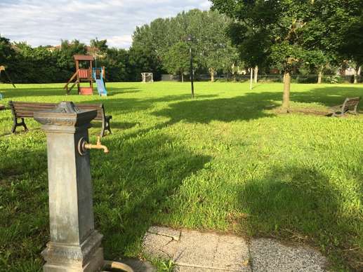 Added a photo to a location