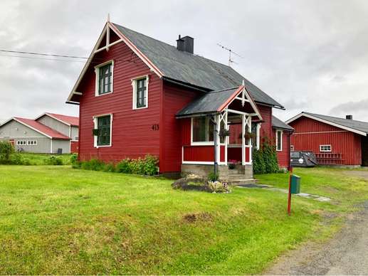 Added a photo to a location