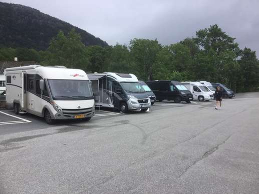 Einem Ort wurde ein Foto hinzugefügt