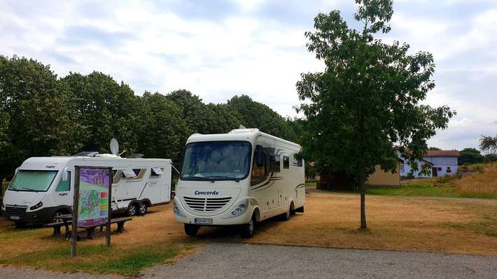 Aire Camping-Car au port de plaisance Harskirchen
