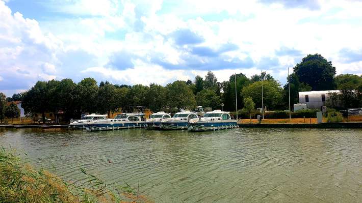 Aire Camping-Car au port de plaisance Harskirchen