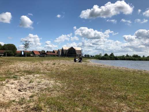 Einem Ort wurde ein Foto hinzugefügt