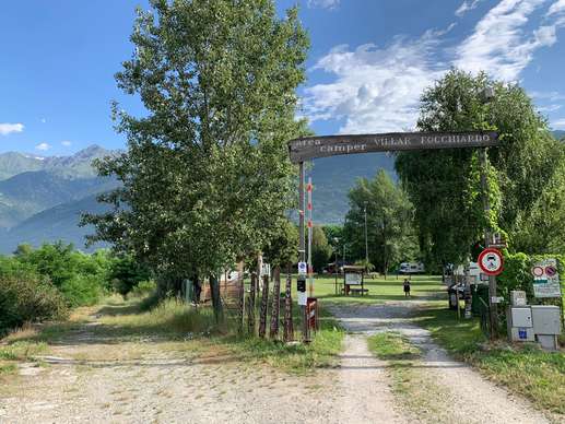 Added a photo to a location