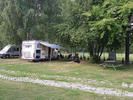 Added a photo to a location