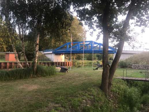 Added a photo to a location