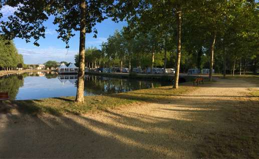 Added a photo to a location