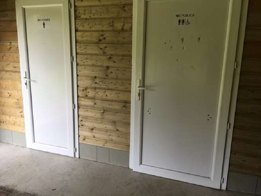 Een foto toegevoegd aan een locatie