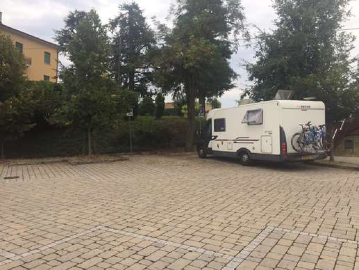Een foto toegevoegd aan een locatie