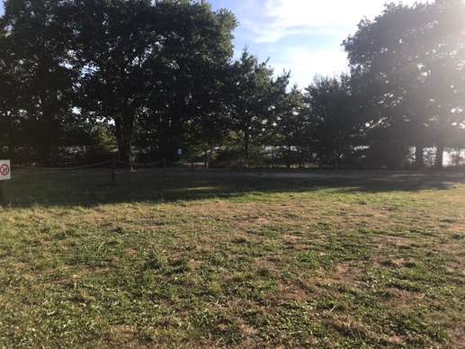 Added a photo to a location