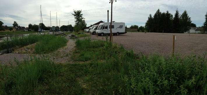 Ställplats Göta kanal - Kapten Bille's Café och Vandrarhem