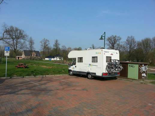 Added a photo to a location