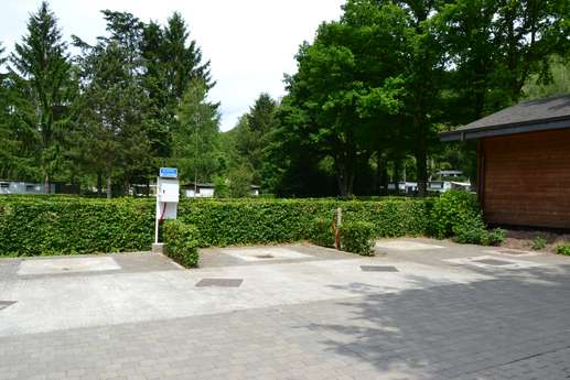 Added a photo to a location