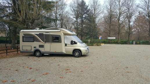 Een foto toegevoegd aan een locatie