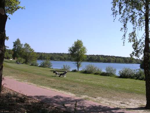 Added a photo to a location