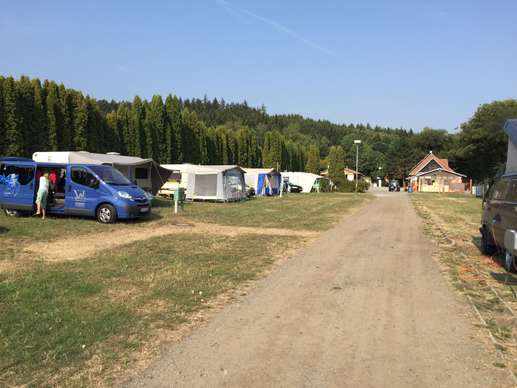 Einem Ort wurde ein Foto hinzugefügt