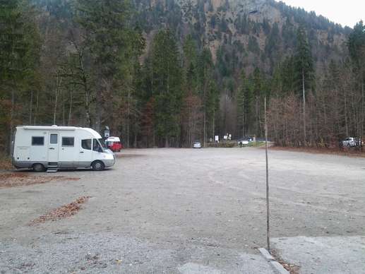 Einem Ort wurde ein Foto hinzugefügt