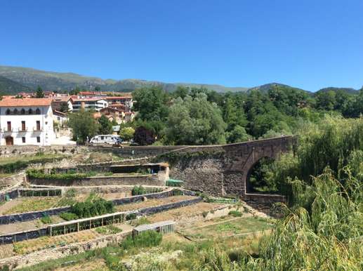 Added a photo to a location
