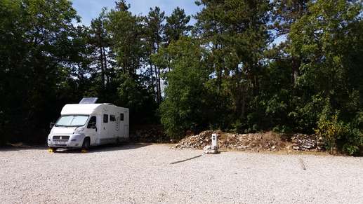 Een foto toegevoegd aan een locatie
