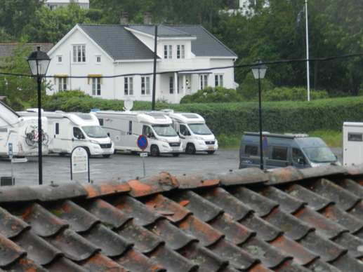 Einem Ort wurde ein Foto hinzugefügt