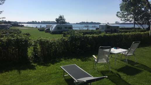 Een foto toegevoegd aan een locatie