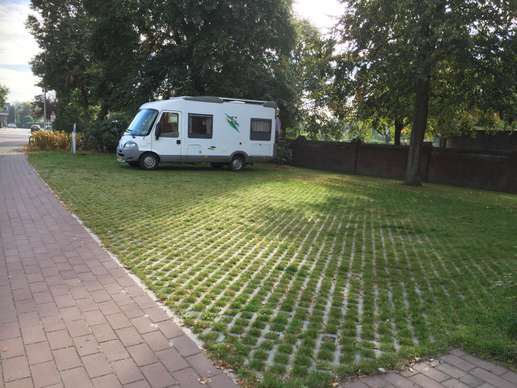 Einem Ort wurde ein Foto hinzugefügt