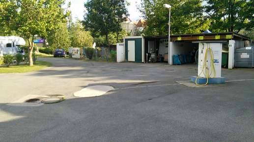 Added a photo to a location
