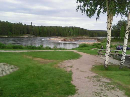 Added a photo to a location