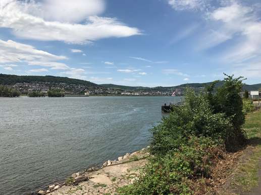 Added a photo to a location