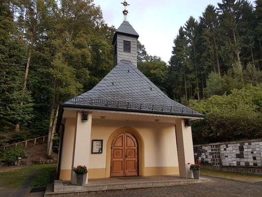 Einem Ort wurde ein Foto hinzugefügt