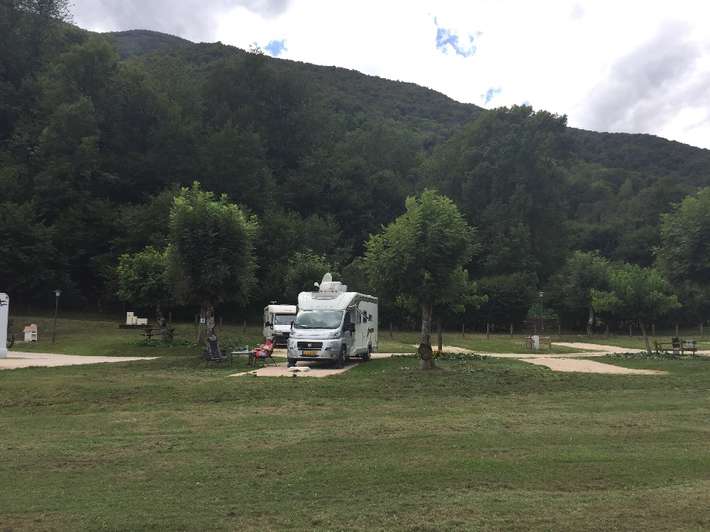 Aire de Camping-Car Village de Bonac-sur-Lez