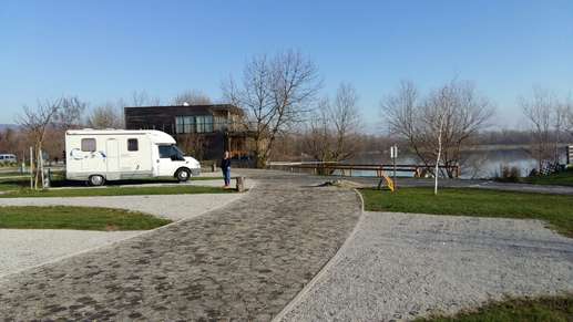 Een foto toegevoegd aan een locatie