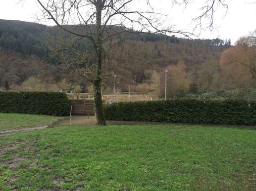Einem Ort wurde ein Foto hinzugefügt
