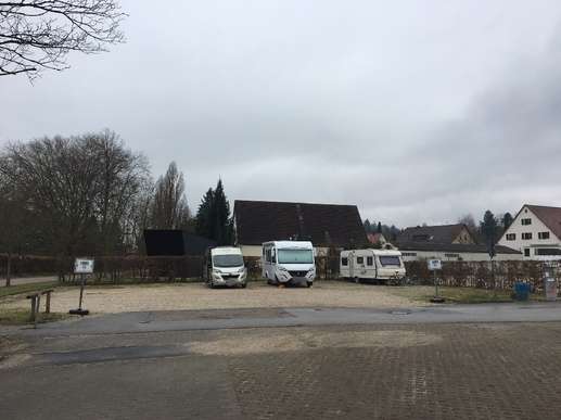 Einem Ort wurde ein Foto hinzugefügt